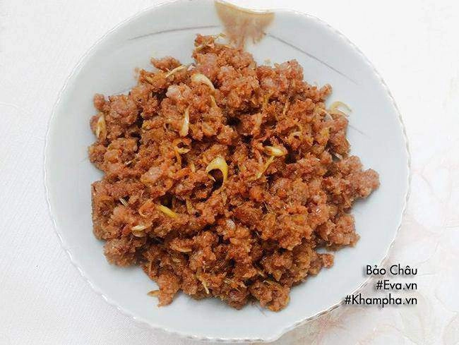 Bữa ăn 4 món vừa dọn lên mâm đã hết sạch cơm - 3