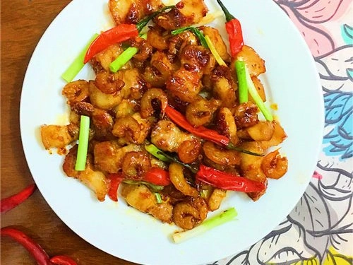 Bữa ăn chưa đến 100 nghìn dễ nấu mà ngon chồng con ăn 3 bát vẫn chưa no - 1