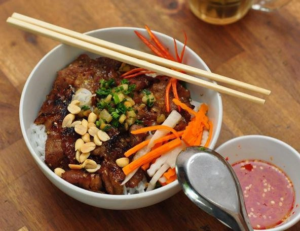 Bún thịt nướng ngon với cách làm đơn giản thịt thơm ngon - 5