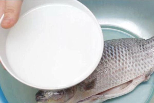Cá kho nghệ tươi thơm ngon béo ngậy ai cũng mê - 2