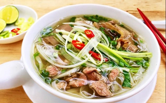 Các cách nấu phở bò thơm ngon chuẩn vị như ở tiệm - 3