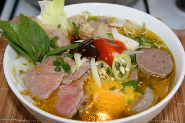 Các cách nấu phở bò thơm ngon chuẩn vị như ở tiệm - 7