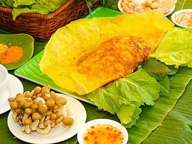 Cách làm bánh xèo đơn giản thơm ngon giòn lâu chuẩn vị - 9