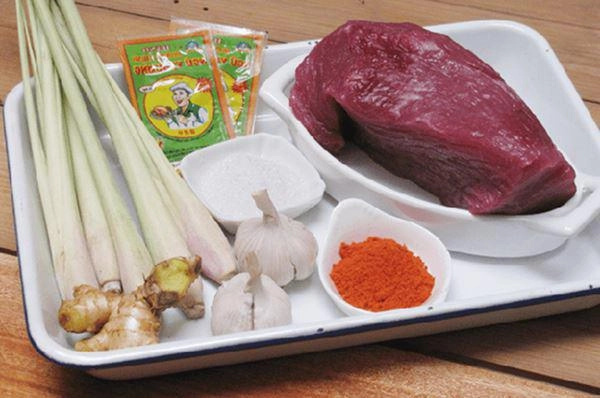 Cách làm bò khô thơm ngon vị cay cay ăn cực sướng - 1