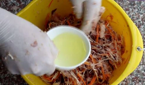 Cách làm chả giò đơn giản ai thưởng thức cũng đều khen ngon - 3