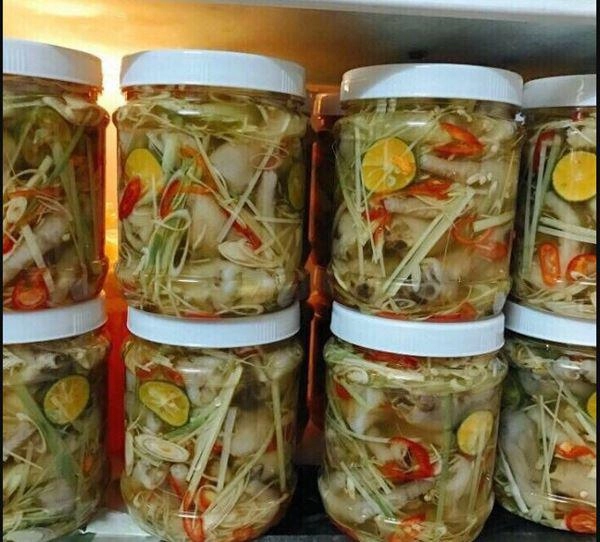 Cách làm chân gà ngâm sả ớt chua ngọt không đắng ngon hết nấc - 3