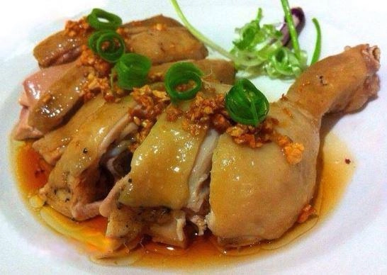 Cách làm gà hấp bia ngọt thanh cho bữa tối ngon miệng - 5