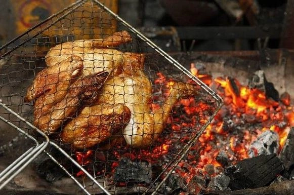 Cách làm gà nướng mật ong ngon giòn dai - 4