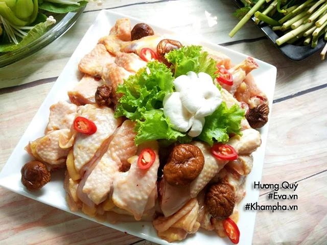 Cách làm lẩu gà thập cẩm nóng hổi vừa ăn vừa thổi - 2