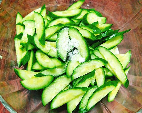 Cách làm nộm dưa chuột giòn ngon ai cũng thích - 5