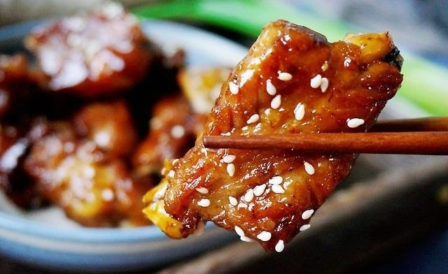 Cách làm sườn chua ngọt đơn giản ngon miệng cả nhà không thể ngừng gắp - 5