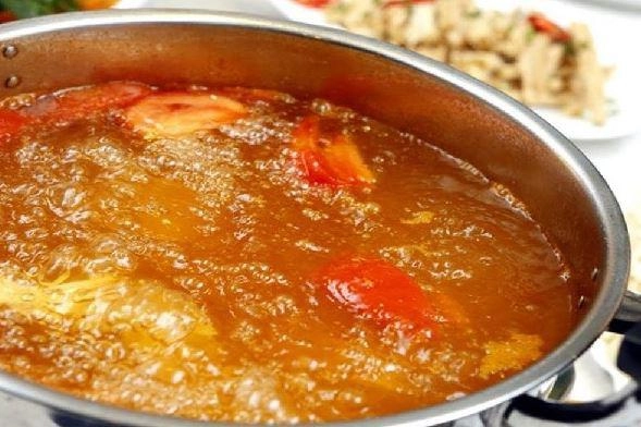 Cách nấu lẩu hải sản ngon đơn giản - 3