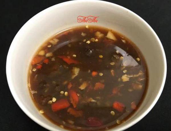Cách nấu lẩu hải sản ngon đơn giản - 4