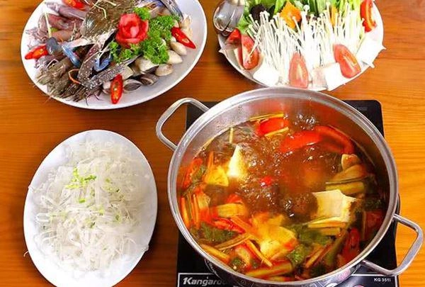 Cách nấu lẩu hải sản ngon đơn giản - 5
