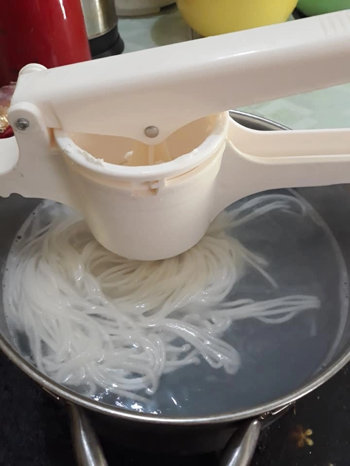 Cách tự làm bún tươi tại nhà 100 thành công ngay từ lần đầu tiên - 4