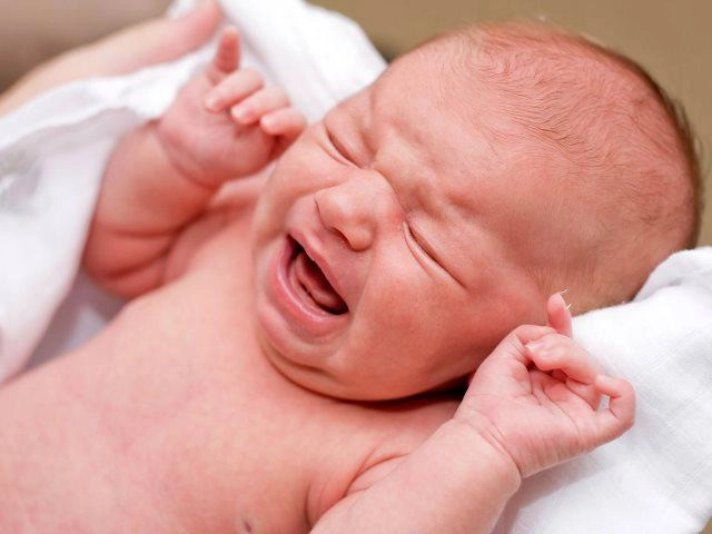 Cách xử trí khi trẻ sơ sinh bị ọc sữa theo chuẩn bác sĩ - 3