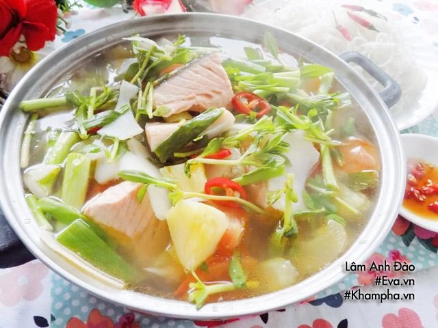 Mua cá hồi mà chưa biết nấu món gì mẹ thử làm bánh kiểu này bé ăn ngay lập tức - 8