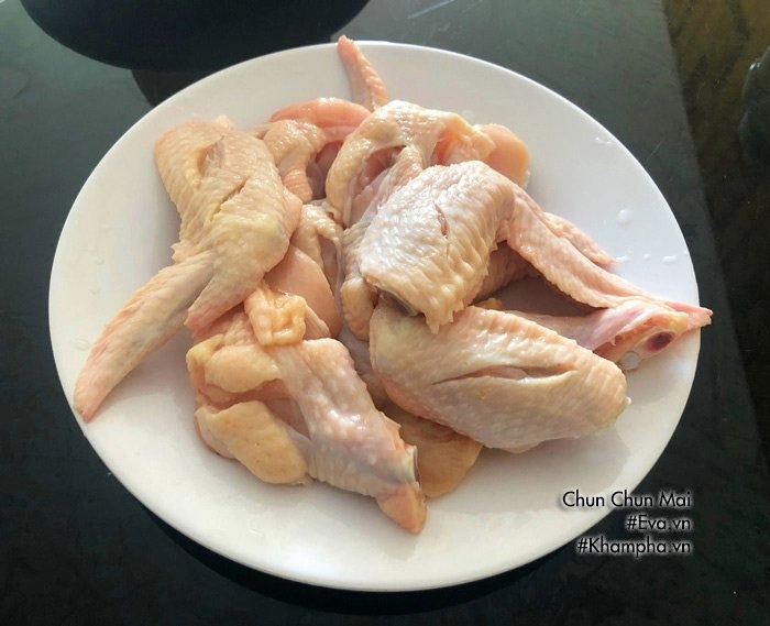 Cánh gà om nước dừa thơm nức mũi không chỉ ông xã mà cả nhà cũng thích mê - 2