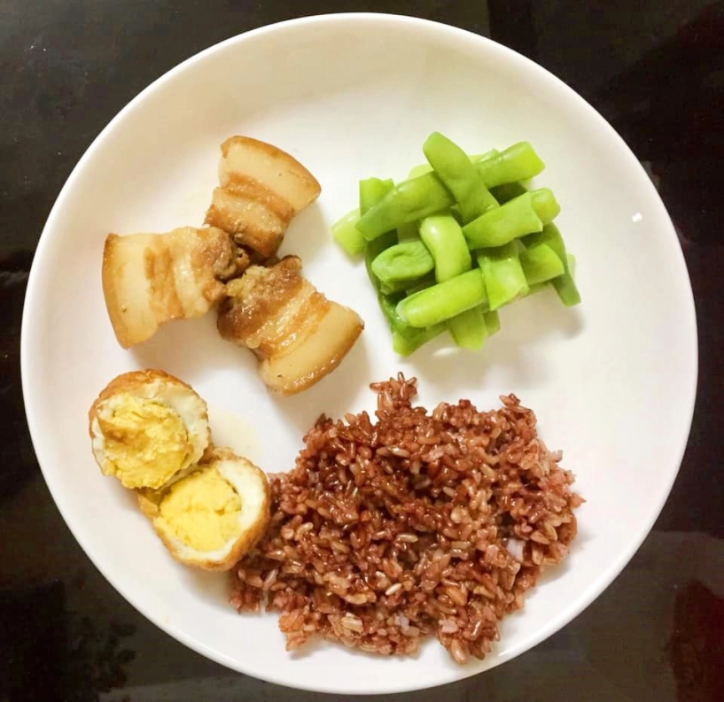 Chăm bố tiểu đường con gái nấu ăn đúng chế độ sau 1 tháng chỉ số tụt phăng phăng - 2