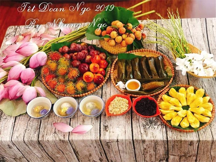 Chị em chia sẻ mâm cỗ cúng tết đoan ngọ giết sâu bọ ngập tràn mạng xã hội - 17