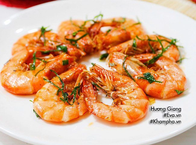 Cuối tuần vợ nấu bữa cơm tuyệt ngon này bảo sao chồng không bước chân ra khỏi cửa - 1