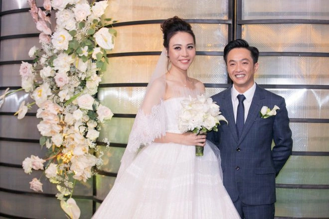 Cường đô la gây sốt bởi đám cưới hoành tráng nhưng thực đơn tiệc cưới còn bất ngờ hơn - 1