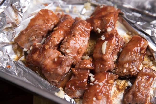 Đầu bếp sẽ thất nghiệp nếu bạn tự làm sườn nướng bbq tại nhà ngon thế này - 3