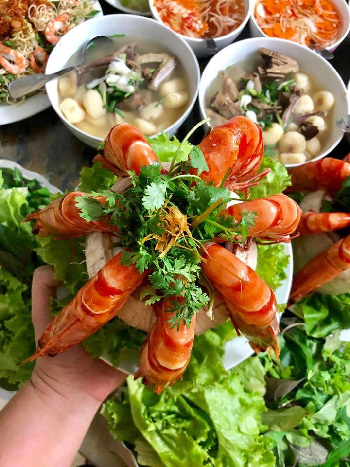 Dâu trưởng tung chiêu làm 3 mâm cỗ đủ món thông trưa không nghỉ để mẹ chồng kịp làm giỗ - 4