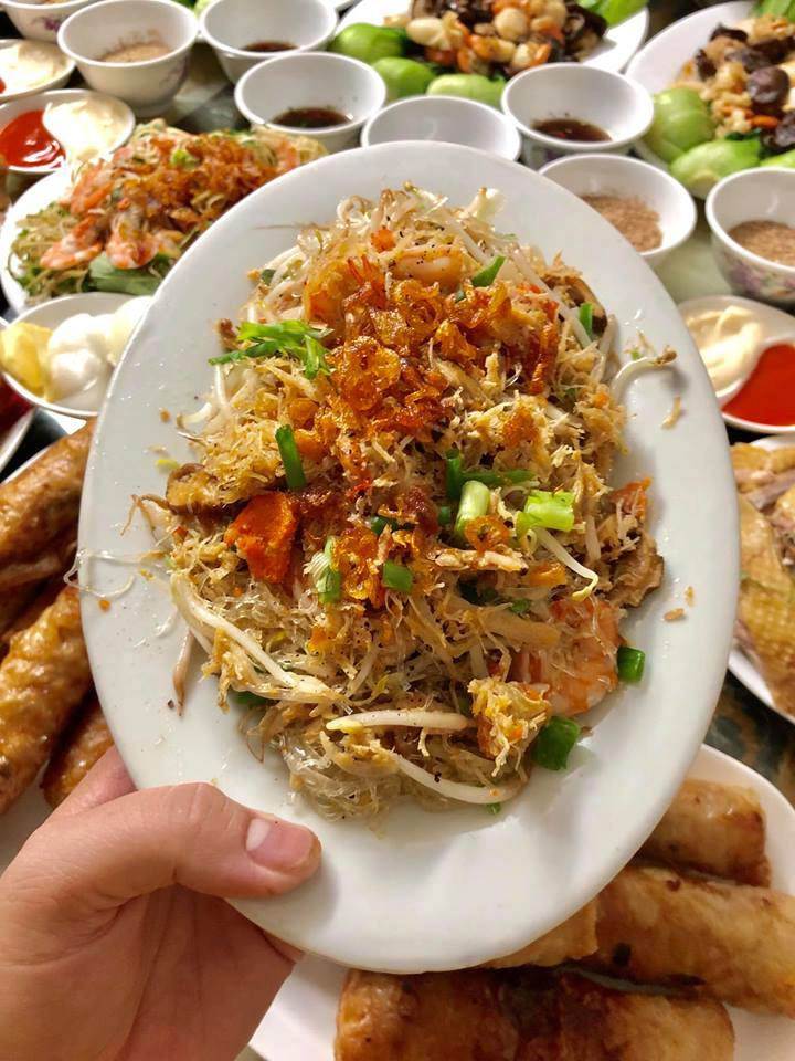 Dâu trưởng tung chiêu làm 3 mâm cỗ đủ món thông trưa không nghỉ để mẹ chồng kịp làm giỗ - 8