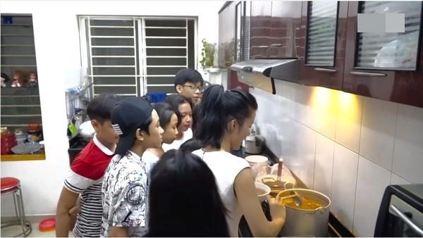 Đông nhi giữ chân người yêu 10 năm bằng tài nấu ăn nhưng thực đơn mới nhất gây choáng - 6