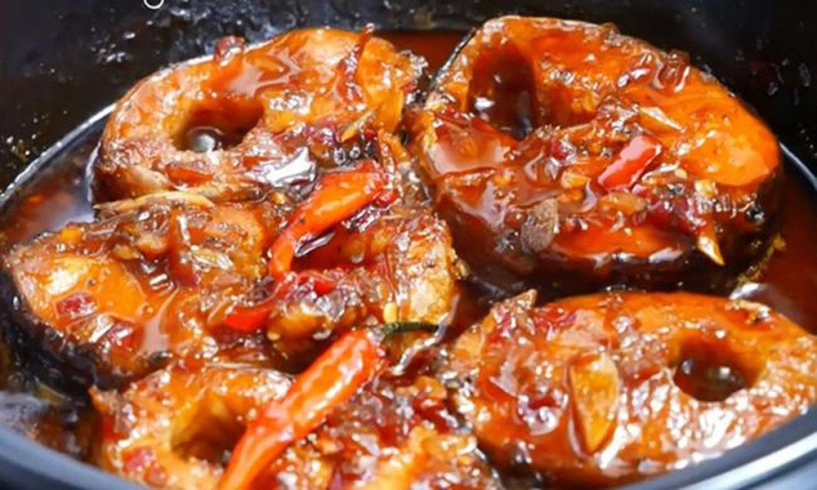 Dù kho loại cá nào cũng không cho muối vào bước mà nhiều người vẫn hay làm này - 5