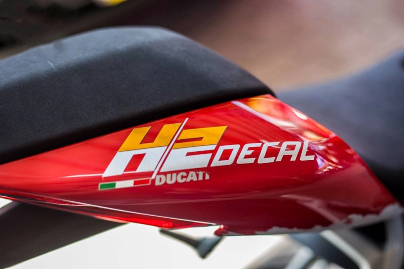 Ducati 959 panigale lột xác phong cách pirelli - 3