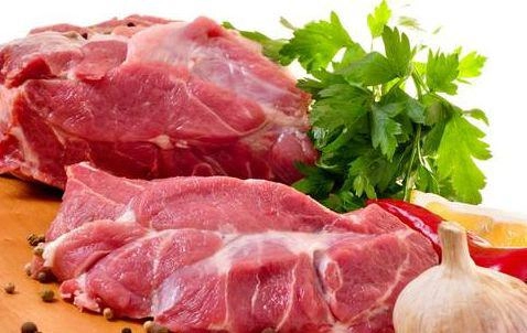 Đừng chần hay rửa thịt lợn trực tiếp làm cách này thịt sạch bong không còn lo bụi bẩn - 1