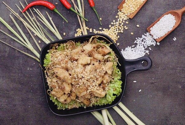 Gà rang muối ngon thơm lừng với cách làm đơn giản nhất tại nhà - 5
