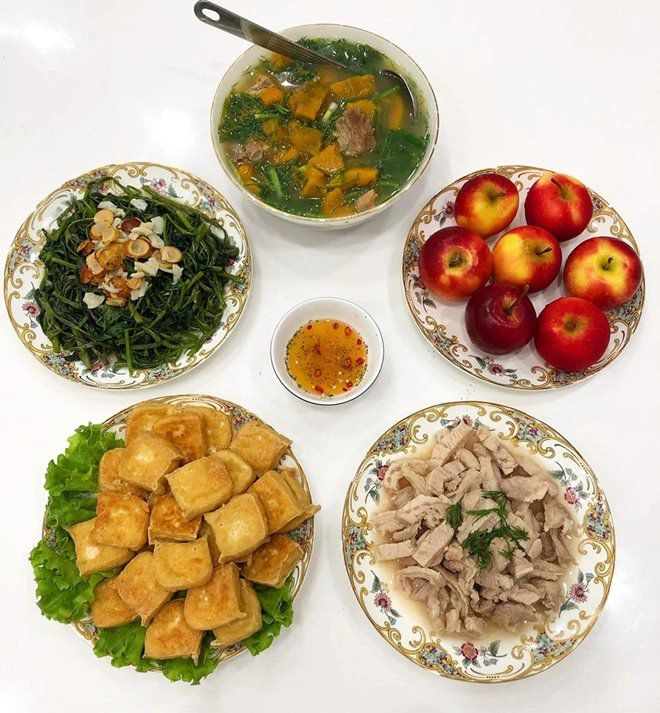 Gái xinh khoe những mâm cơm ngon khiến hội chị em chấm 100 điểm thi nhau rủ về làm dâu - 2