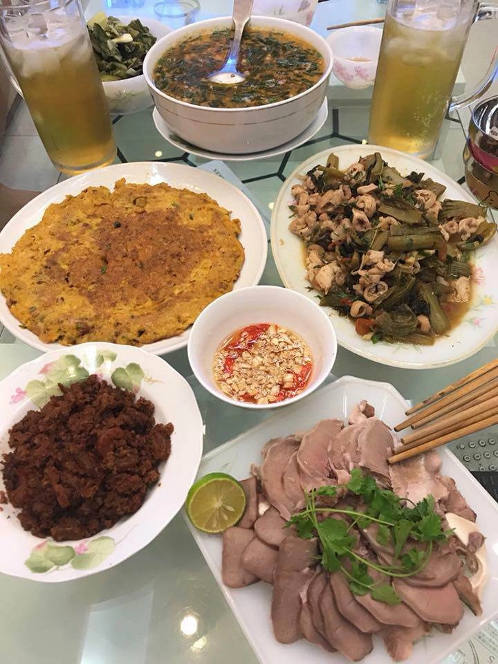 Vợ khoe bàn ăn đầy món ngon hồng đăng nói một câu khiến hội chị em ghen đỏ mắt - 9