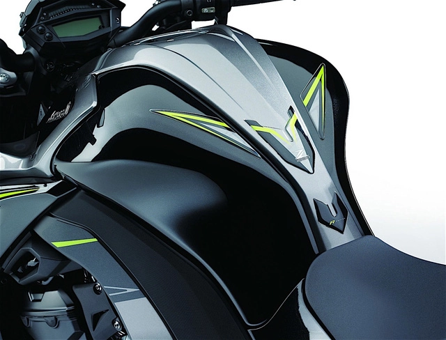 Kawasaki chuẩn bị ra mắt z1000 phiên bản đặc biệt 2017 - 6