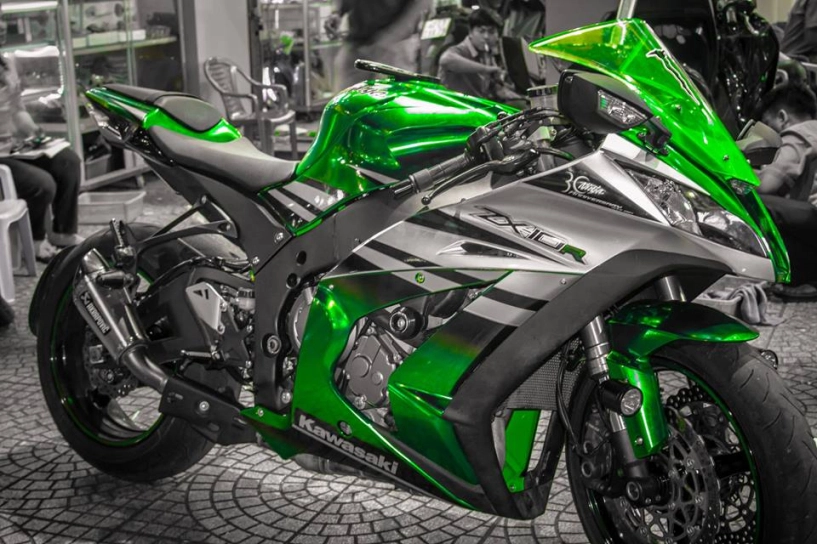 Kawasaki zx10r phiên bản green chrome nổi bật - 1
