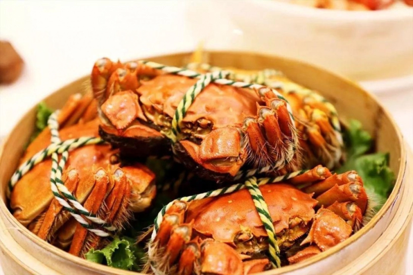 Khi hấp cua đặt cua ngửa hay úp bụng nhiều người làm sai nên món ăn mất ngon - 1