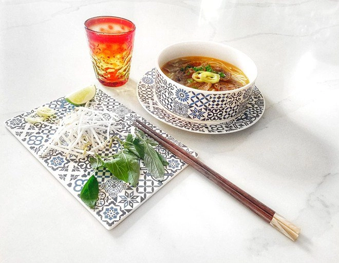 Khoe ảnh bên chồng đại gia bà bầu lan khuê đính chính hiểu lầm chuyển nghề blogger ẩm thực - 9