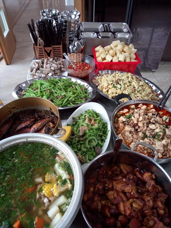 Không đâu như thanh hóa cơm văn phòng đều là buffet ai thấy cũng chết thèm - 6