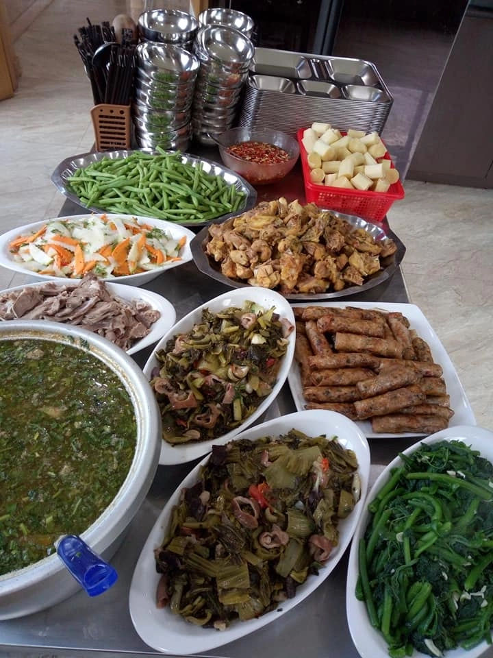 Không đâu như thanh hóa cơm văn phòng đều là buffet ai thấy cũng chết thèm - 11