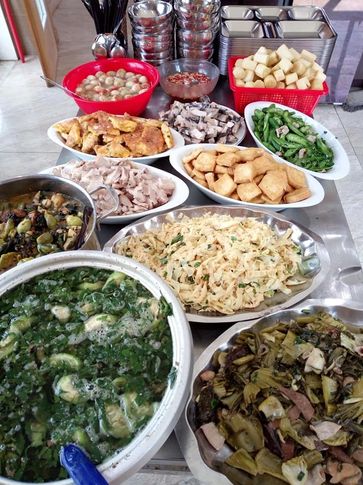 Không đâu như thanh hóa cơm văn phòng đều là buffet ai thấy cũng chết thèm - 12