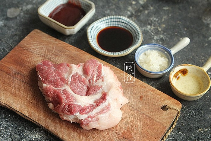 Làm thịt áp chảo bằng nồi cơm điện vừa ngon lại đơn giản hàng xóm vội sang xin công thức - 1