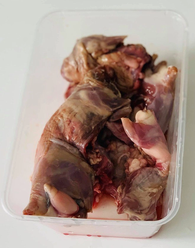 Lần đầu tiên hoàng bách mắng vợ té tát chỉ vì dám để thứ này vào tủ lạnh - 1