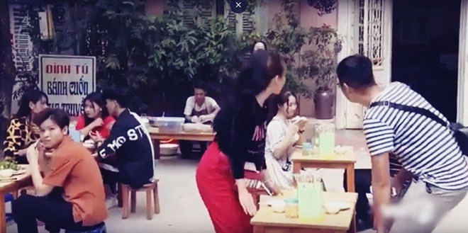 Lan phương che giấu nghề bán bánh cuốn của bố mẹ trong phim và sự thật bất ngờ ngoài đời - 4