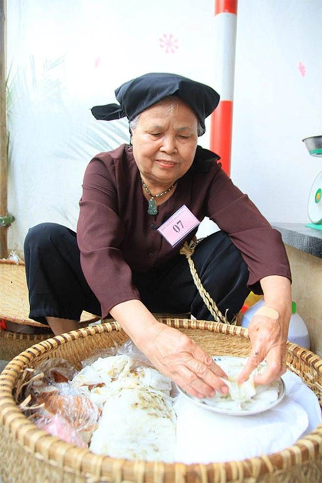 Lan phương che giấu nghề bán bánh cuốn của bố mẹ trong phim và sự thật bất ngờ ngoài đời - 9