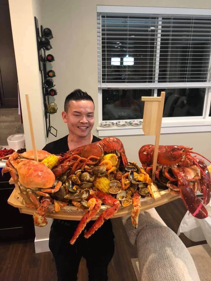 Lo vợ nấu ăn chưa đạt tiêu chuẩn 7x tự vào bếp nấu hàng nghìn món ngon cho gia đình - 1