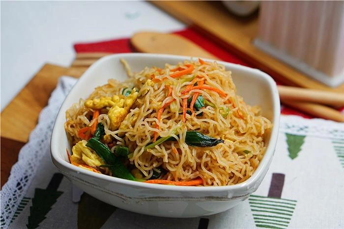 Mì xào kiểu này vừa ngon lại không bao giờ bị dính vào nhau cả nhà ăn sạch bát - 4