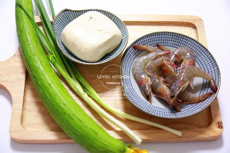 Mùa hè nấu canh mướp với nguyên liệu này siêu ngon mát chẳng còn sợ trời nóng - 1